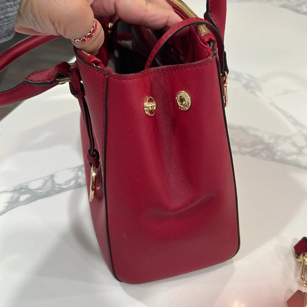 ❤️MICHAEL KORS BAG & WALLET.